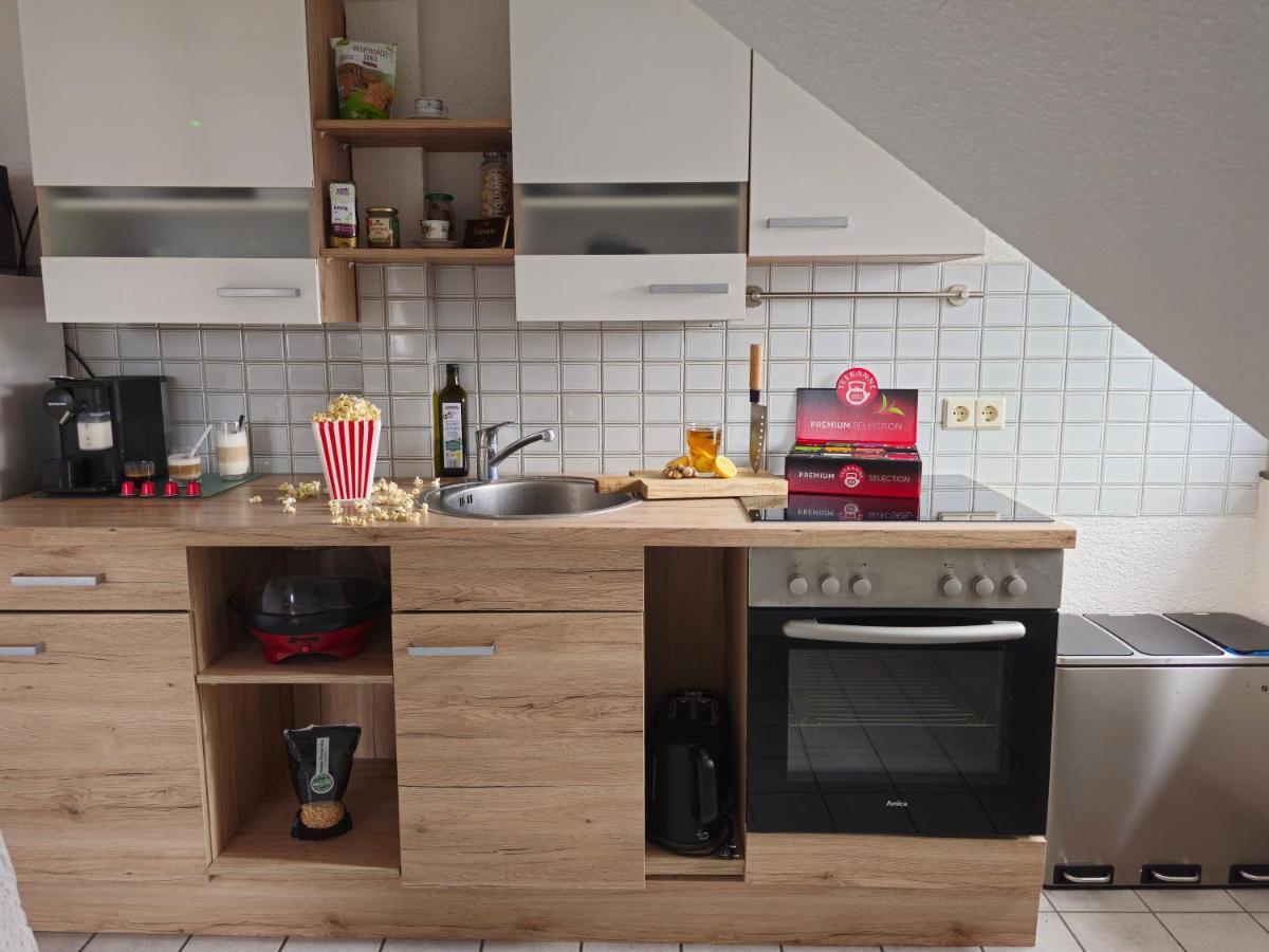 Sauna - Massage -Bodensee-Cinema Feeling- Home Sharing - Parking - Kueche Радольфцелль  Экстерьер фото