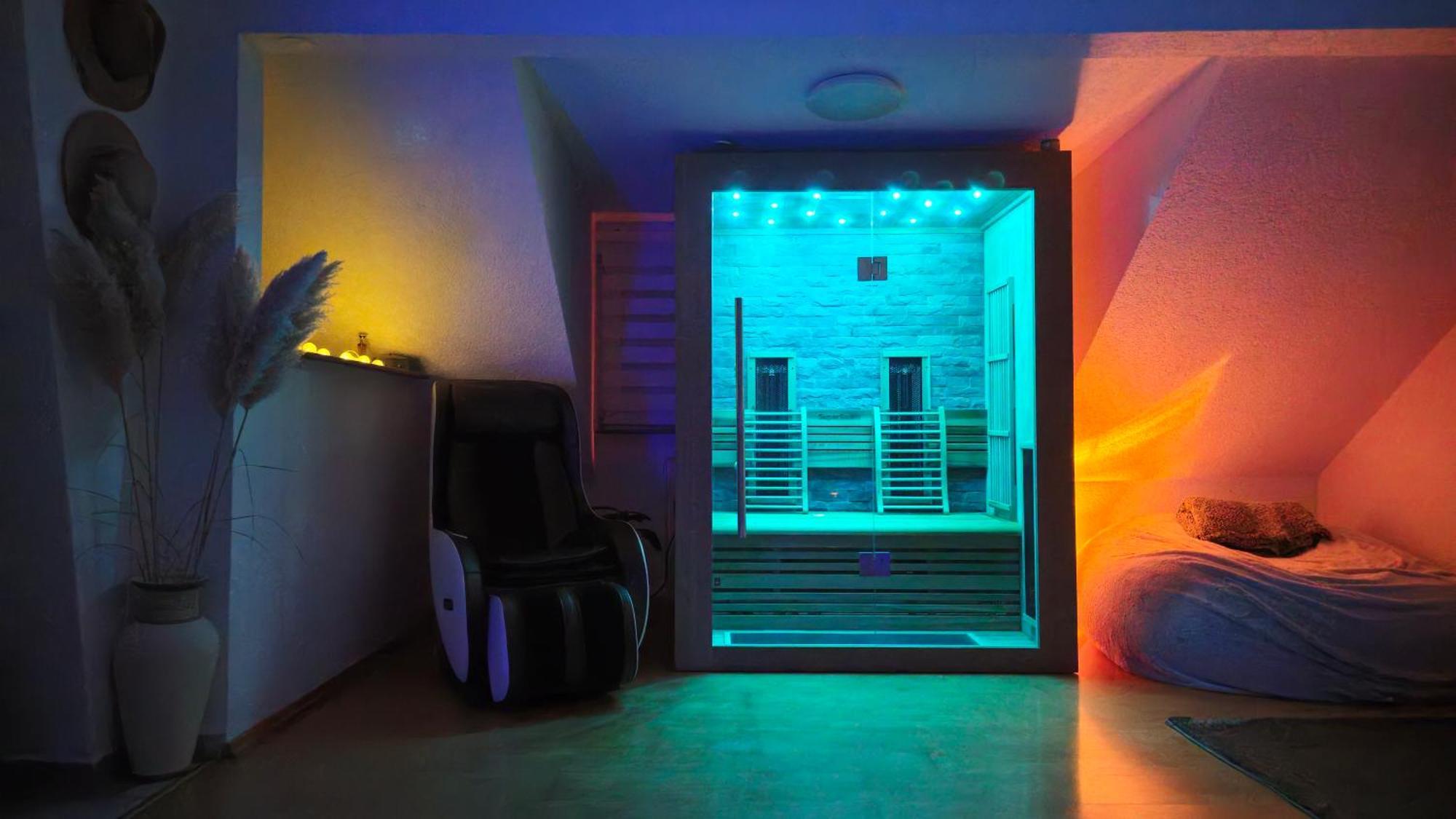 Sauna - Massage -Bodensee-Cinema Feeling- Home Sharing - Parking - Kueche Радольфцелль  Экстерьер фото